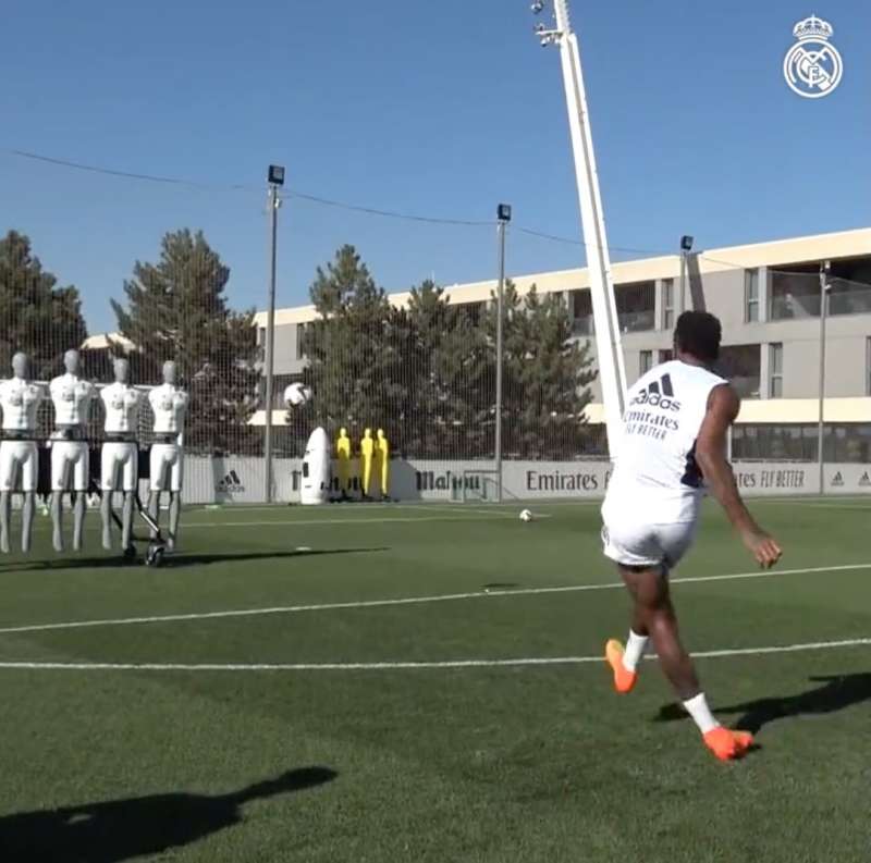 ALLENAMENTO HI TECH DEL REAL MADRID