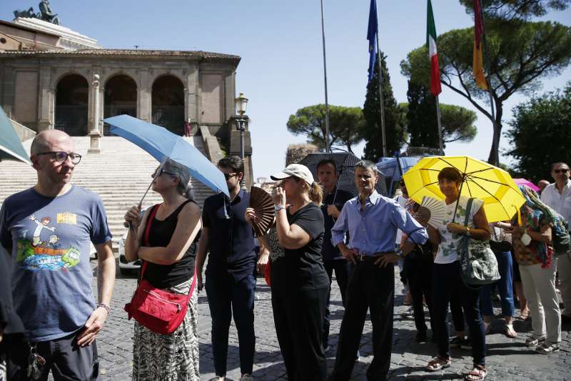 camera ardente piero angela in campidoglio 1