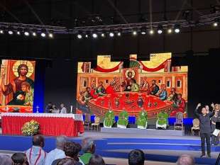 cardinal zuppi meeting rimini 3