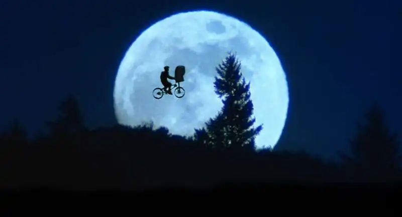 e.t. l extraterrestre 10