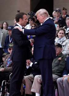 emmanuel macron donald trump