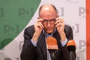 enrico letta con gli occhi della tigre