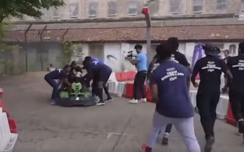 gara di go kart nel carcere di fresnes 5