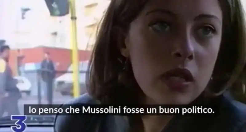 giorgia meloni giovane elogia mussolini