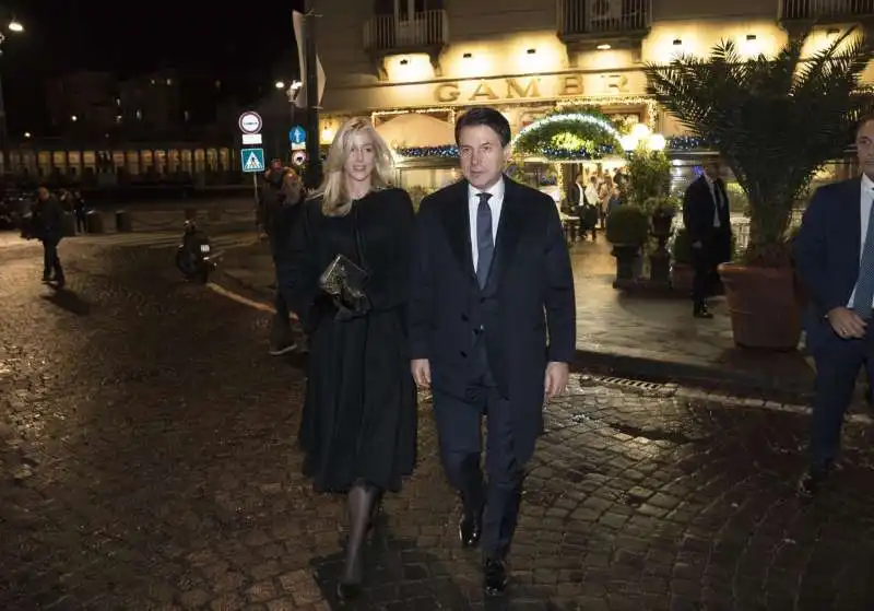 giuseppe conte olivia paladino 2