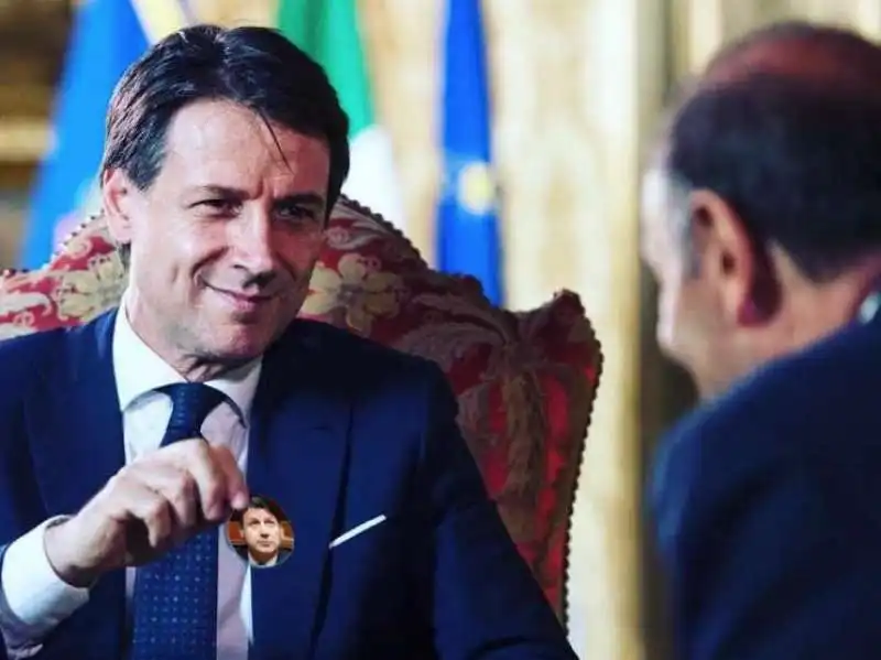 GIUSEPPE CONTE  PADRE PIO MEME 