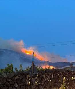 incendio pantelleria 5