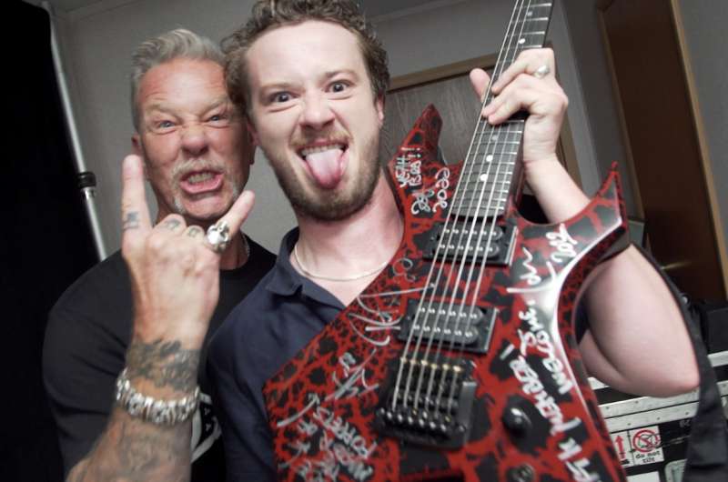 joseph quinn con i metallica 3