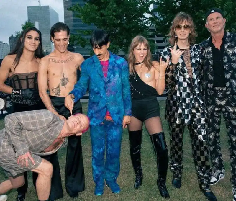 maneskin agli mtv awards 1 3