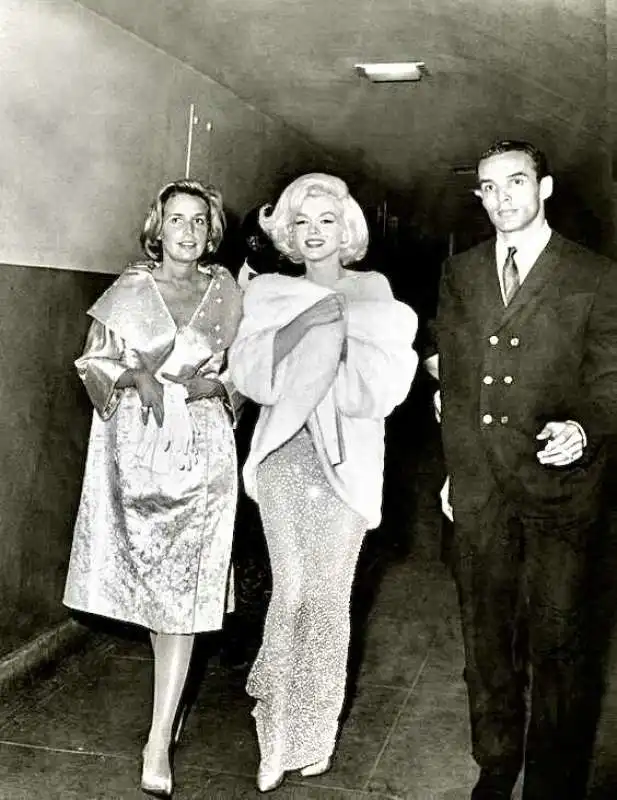 marilyn monroe compleanno kennedy (2)