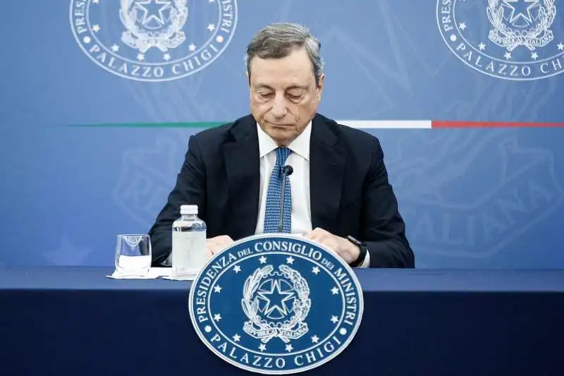 mario draghi 4 