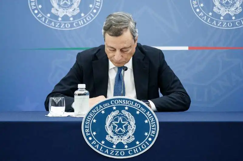 mario draghi 5 