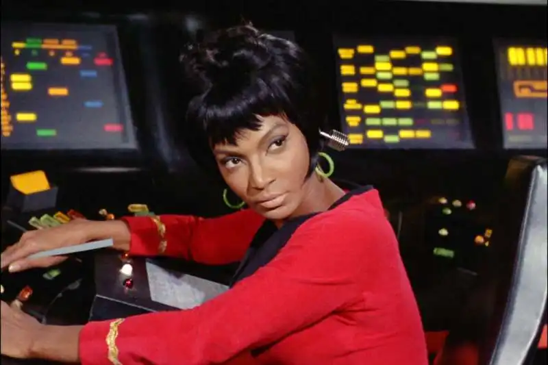 nichelle nichols 5