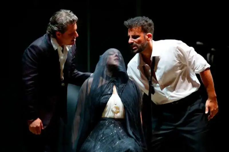 otello al rossini opera festival    