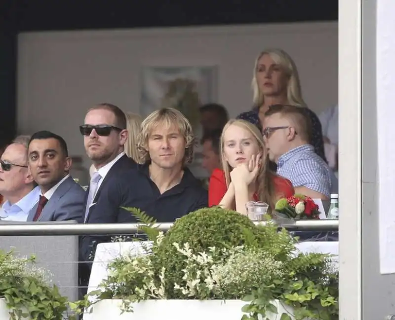 PAVEL NEDVED Lucie Anovcinova