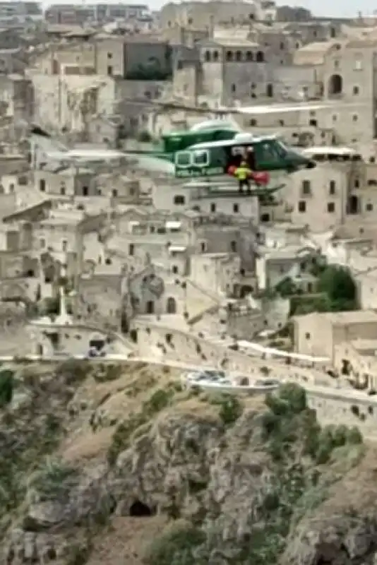 salvataggio escursionista a matera 2 copia