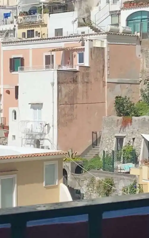 sesso in terrazza a positano   4