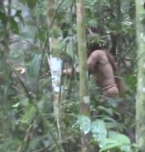 uomo della buca amazzonia 8