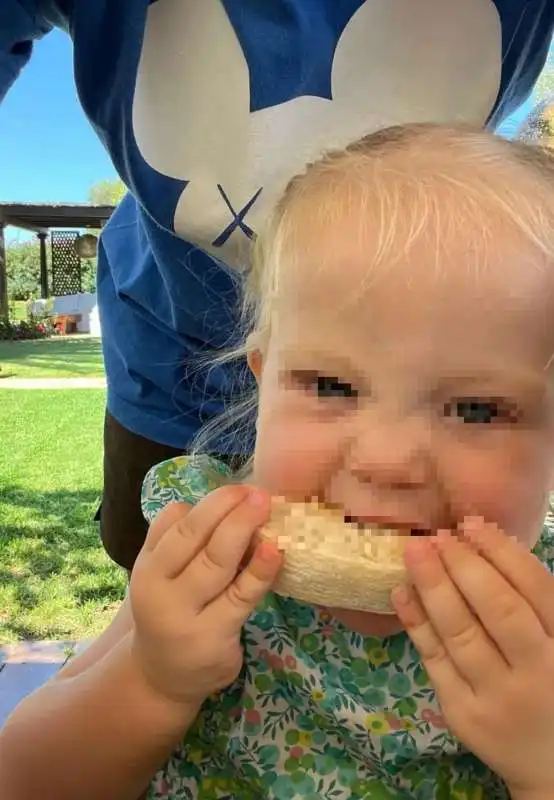 vittoria lucia ferragni che mangia 3