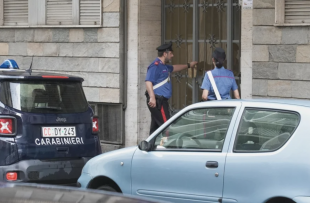 BAMBINA CADUTA DAL QUARTO PIANO A TORINO