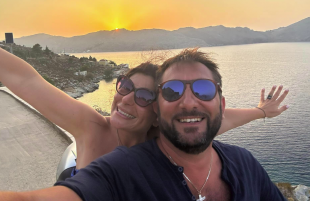 CHIARA COLOSIMO E IL COMPAGNO IN VACANZA IN GRECIA