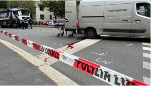 Ciclista travolta da un camion in viale Caldara a Milano