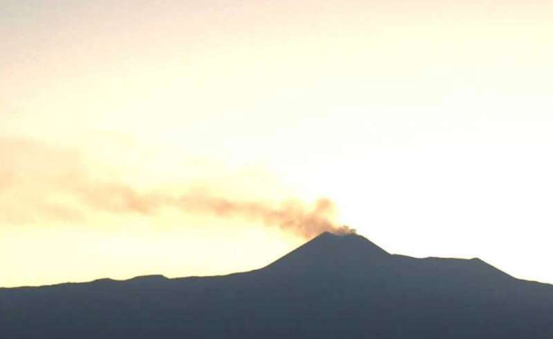 eruzione etna 1