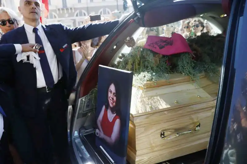 funerali di michela murgia 4