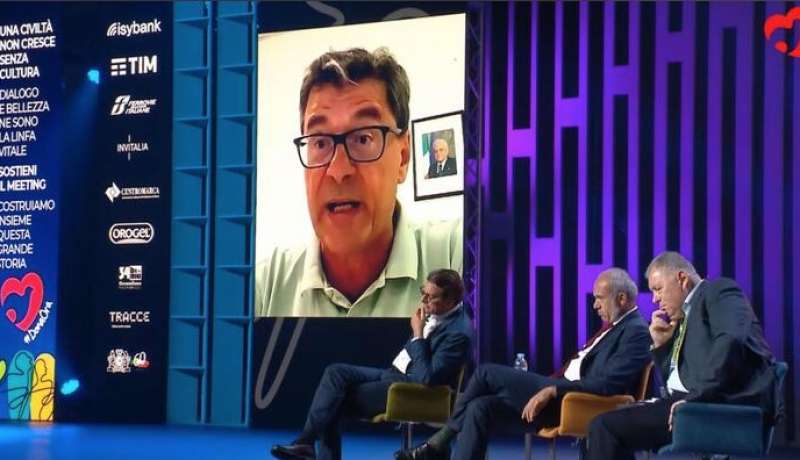 giancarlo giorgetti al meeting di rimini di Comunione e liberazione