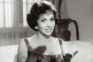 gina lollobrigida portrait of gina