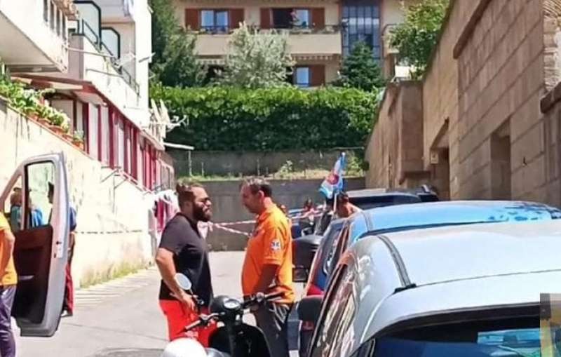 Il luogo del ritrovamento del cadavere di una donna a Piano di Sorrento