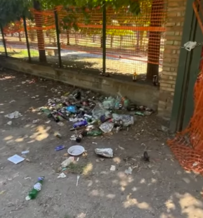 immondizia parco della resistenza a roma 4