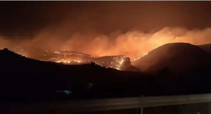 INCENDI NELLA PROVINCIA DI TRAPANI
