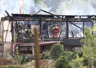 incendio in una struttura in alsazia 12