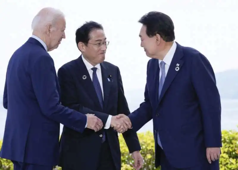 Joe Biden - Fumio Kishida – Yoon Suk-yeol 