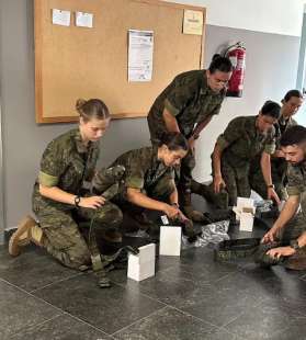 la principessa leonor di spagna in accademia militare a saragozza 8