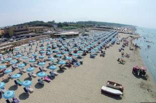 LIDO LAGO - BATTIPAGLIA (SALERNO)