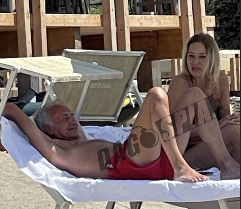 marco travaglio al praia art resort, in calabria, con giorgia solari 3