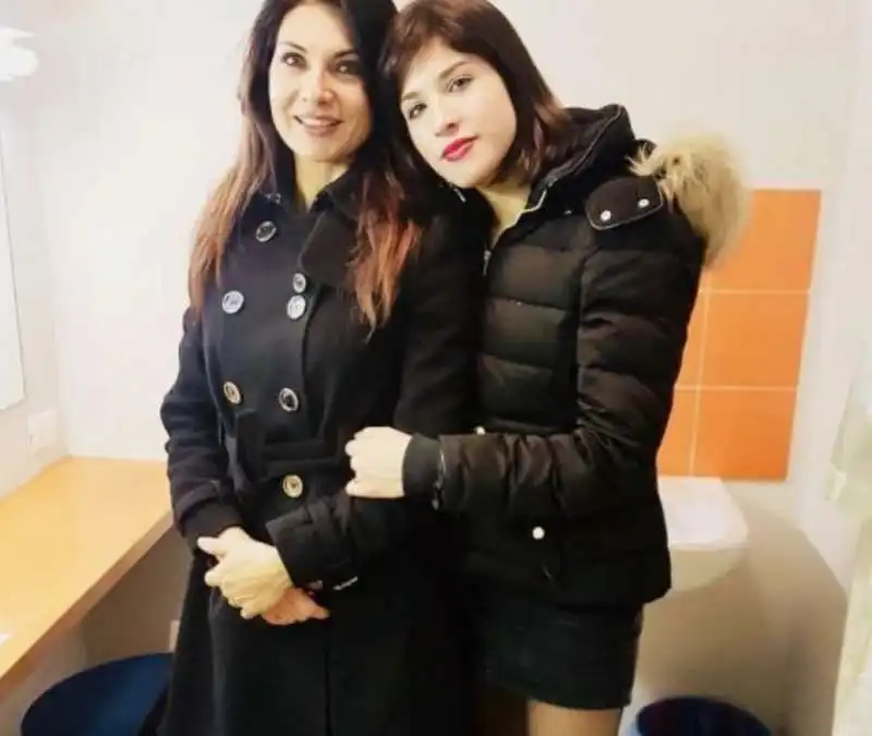 NADIA BENGALA CON LA FIGLIA DIANA SCHIVARDI 