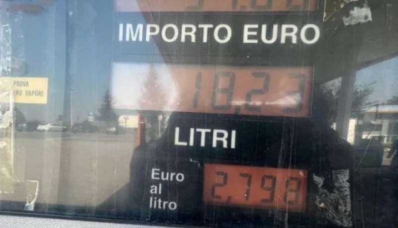 prezzo della benzina – area di servizio Villanova d Asti Nord - 25 agosto 2023