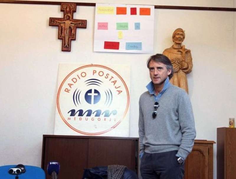 roberto mancini in pellegrinaggio a medjugorje