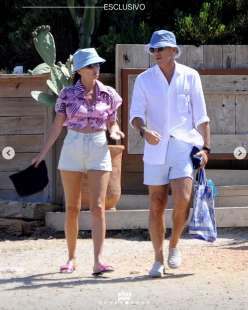 silvia fortini e roberto mancini a ibiza foto whoopsee