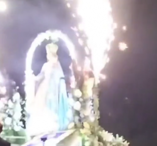 statua della madonna del buoncammino prende fuoco ad altamura 6