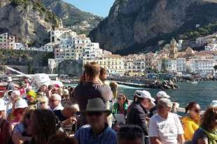 turisti a positano 3