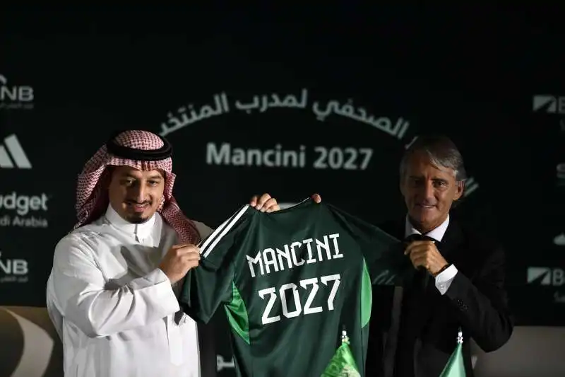 yasser al misehal roberto mancini 2