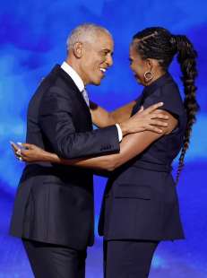 barack e michelle obama convention nazionale democratica di chicago 2