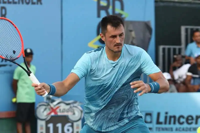 bernard tomic 4