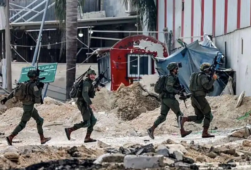 blitz dell esercito israeliano in cisgiordania  5 