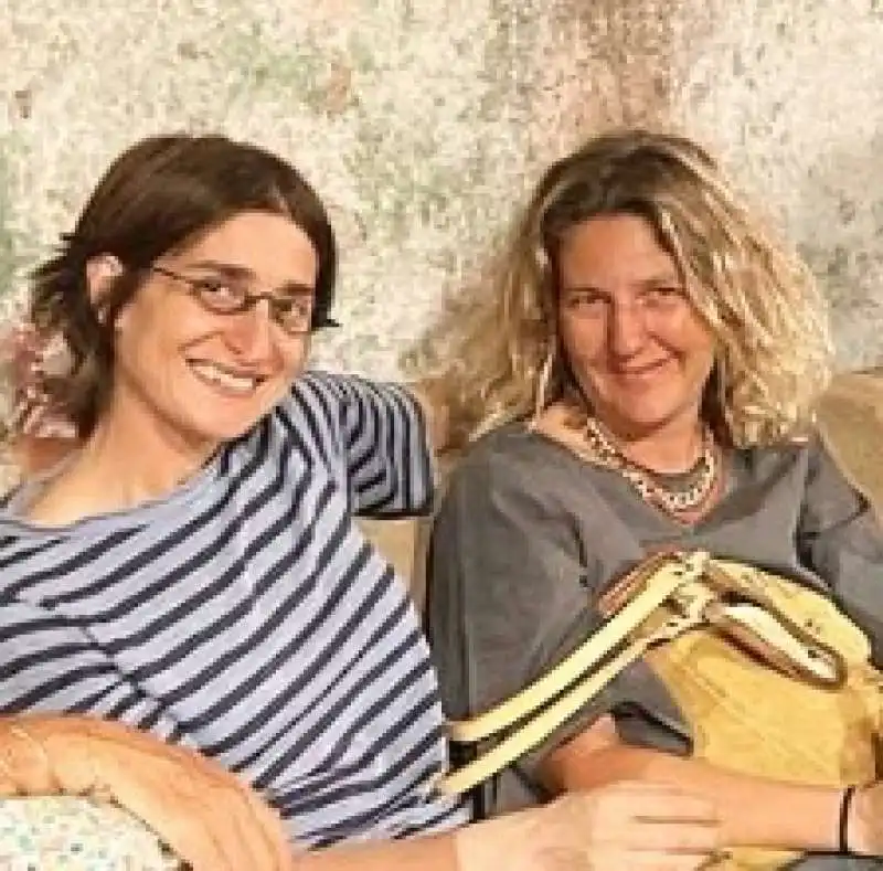 chiara valerio con la compagna marcella libonati  1. 