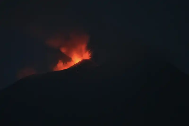 eruzione etna di ferragosto 5